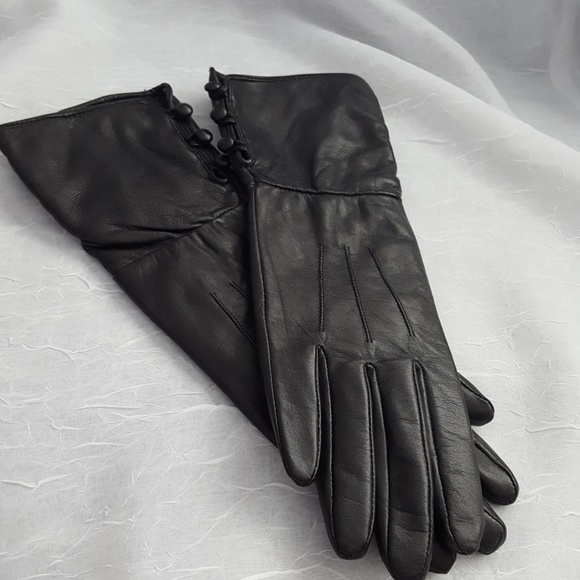 GAP Accessories - ☮GAP leather gloves nwot